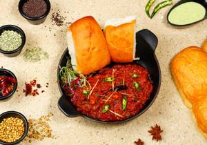 Murg Keema Pav (2 Pcs)