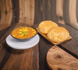 Aloo + 6 Puri