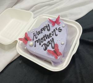 Delicious  Happy Mother's Day Heart Shape Chocolate Truffle Bento Cake