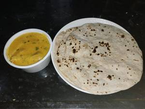 Kadi + 4 Roti