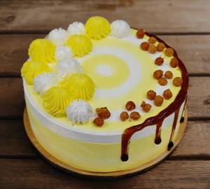 Eggless Butterscotch Cake 500grms