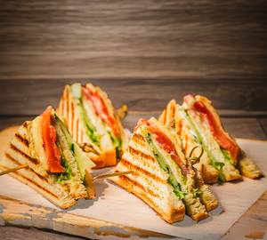 Paneer Chese Sandwich