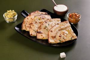 Paneer Paratha Dahi & Pickles