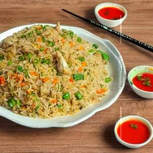 Chicken Moon Pan Fried Rice