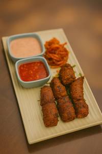 Tandoori Spring Roll