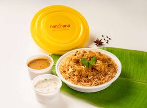Bowl Paneer Hyderabadi Biryani