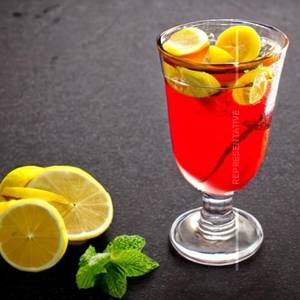 Owling lemonade