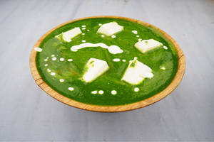 Palak Paneer Gravy