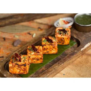 Lal Mirch Ka Paneer Tikka Shaslik