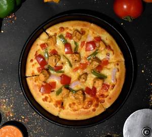 Tandoori paneer tikka pizza