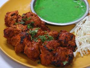 Chicken Tikka (4 Pcs)