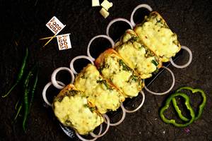 Chilli N Cheese Garlic Bread