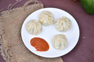 Steam Veg Momo 6Pcs