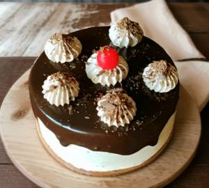 Light Chocolate Truffle Cake [450gram]