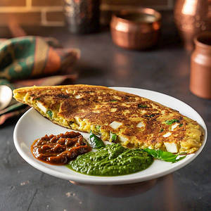 Paneer Moong Dal Chilla With Tangy Imli And Mint Chutney