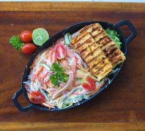 Grilled Paneer Salad
