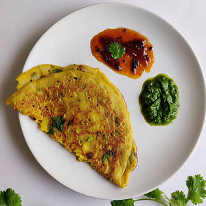 Mix Veg Moong Dal Chilla With Tangy Imli And Mint Chutney