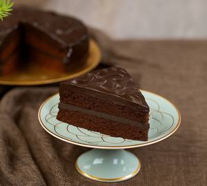 Eggless Chocolate Truffle Pastry