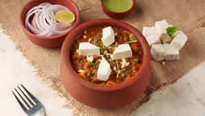 Mattar Paneer