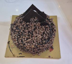 Choco Chips Cake