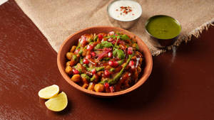 Aloo Tikki Chola
