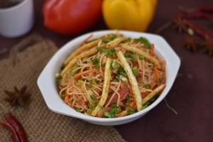 Veg Garlic Noodles