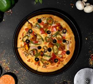 Chicken overloaded pizza