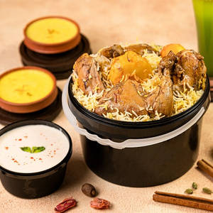 Kolkata Style Bucket Chicken Biryani [Serves 4]