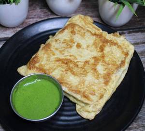 Bread omelette