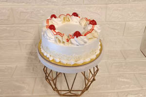 White forest cake