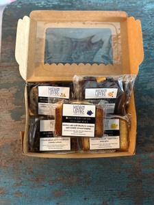 Box Of 5 Tea Cake Slices