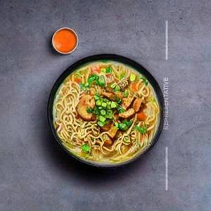 Pot noodle chicken