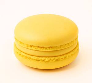 Mango Mania Macaroon