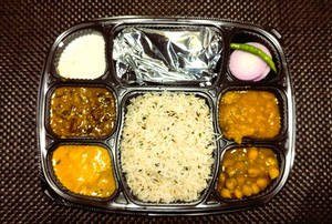 Special North Indian Veg Thali ( No Onion No Garlic)
