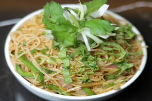 Veg Hakka Noodles