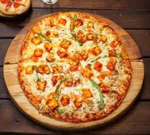 Paneer Tikka Pizza ( 4 Slice )+french fries
