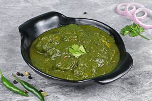 Palak chicken masala boneless