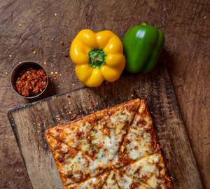 Paneer Peri Peri Pizza (8 Inch)