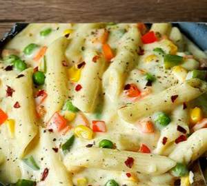 White sauce pasta