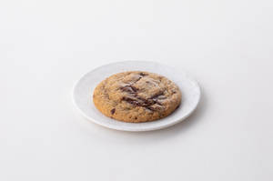 CHOCOLATE CHUNK COOKIE