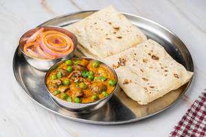 Mushroom Matar Masala - Rumali Roti Combo