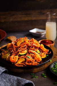 Prawns Schezwan Noodles