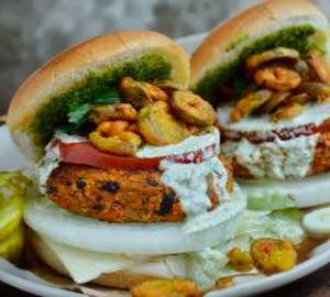 Veg tandoori cheese burger 
