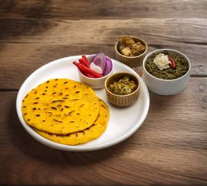 Desi ghee Sarson Ka Saag with 2 Makki Ki Roti