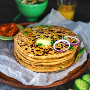 2 Paneer Paratha with Curd