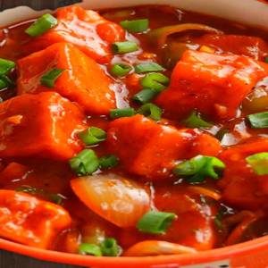 Chilli Paneer (Gravy)