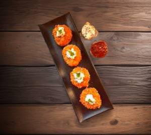 Kurkure momos veg[per plate 6 pecies]