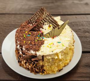 Mid night delight cake