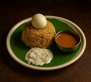 Veg Rice With Boiled Egg