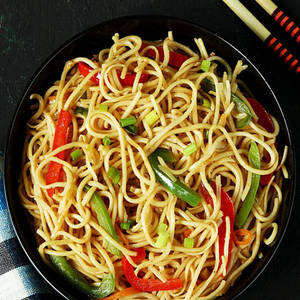 Veg Hakka Noodles